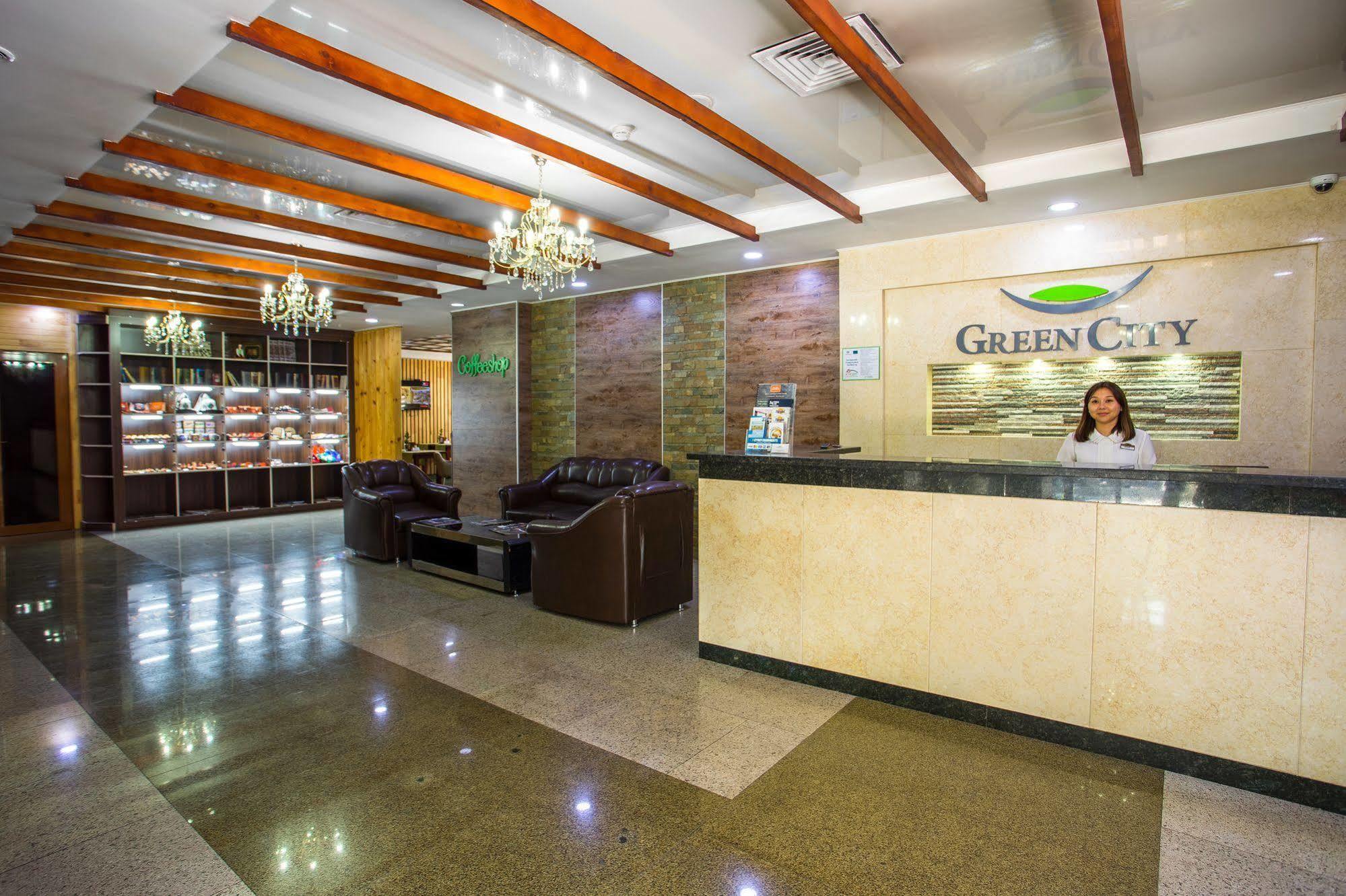 Green City Hotel Bishkek Exterior foto