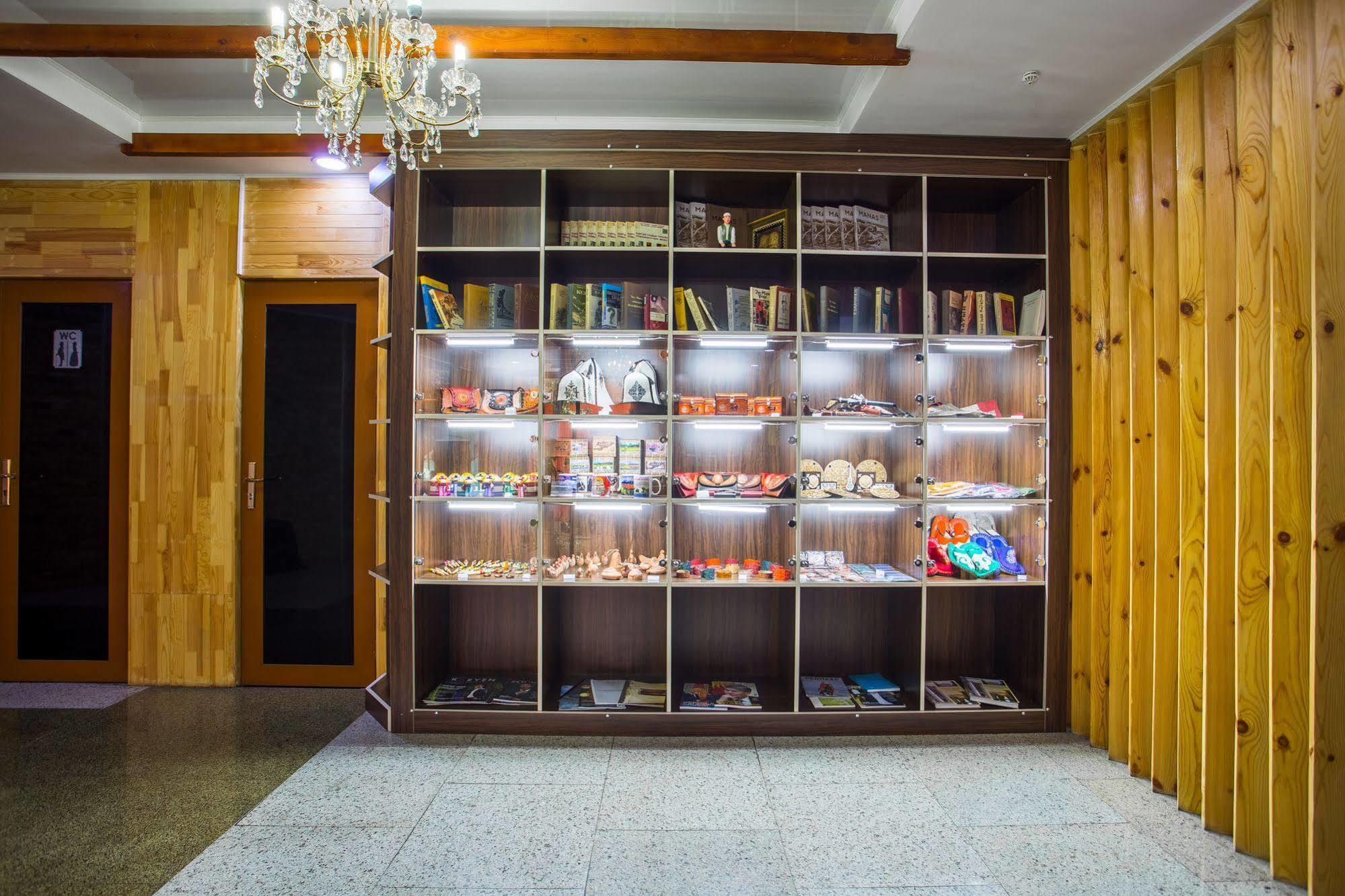 Green City Hotel Bishkek Exterior foto